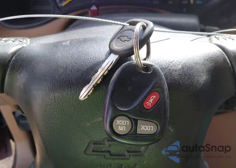 1999 Chevrolet Silverado 1500 Ls из США, поврежденный, VIN 1GCEK19T0XE226913